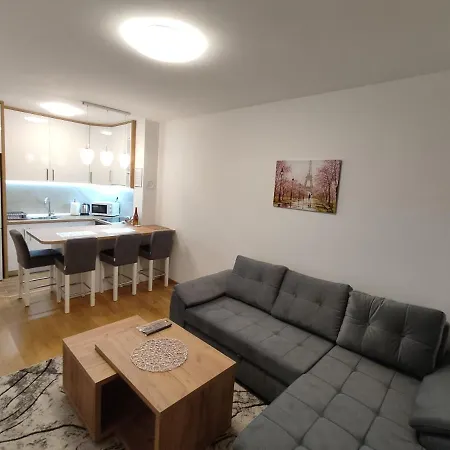 Apartman Dionis 公寓 Lukavica