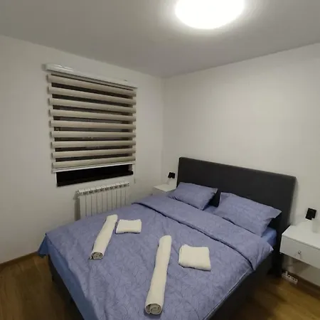 Apartman Dionis 公寓 Lukavica